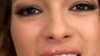 Busty MILF Want to Have Sex to a Guy with a Big Dick