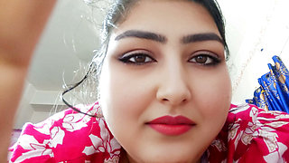 Real Bangladeshi Couple Chat & Play - Big Ass & Pussy Spreading Closeup Tease