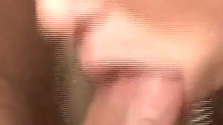 Double Penetration Bareback for This Girl Bitch Used by 2 Big Dicks Boys and Anal Destroy