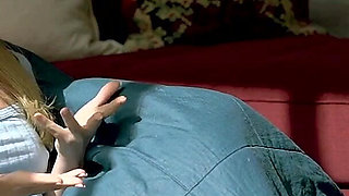 Interview: Squirt Vs Pee Featuring Charlie Forde