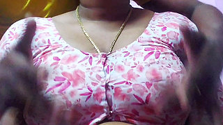 Hot Aunty Has Sex with Varatia