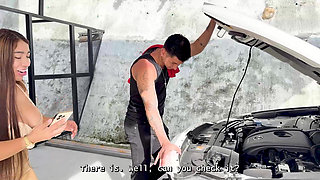 Mexican MILF client fucks her husband's trusted mechanic in the parking lot outside her house, the neighbors can see me!