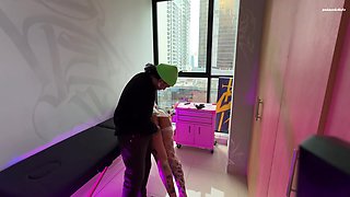 I Fucked The Girl With The Split Tongue During Her Tattoo Session; She Was Horny