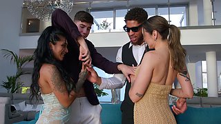 Yasmina Khan And Catherine Knight Wild Swingers With Wife