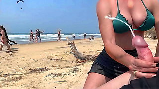 Public Beach Handjob: MILF Jane R Makes Me Cum in Front of Everyone