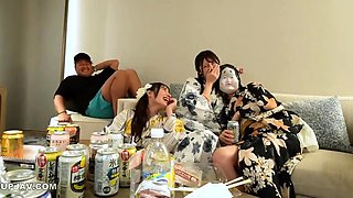 Group sex hardcore double blowjob swallowing cum