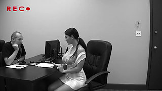 Big ass slut love to be fucked on the sofa