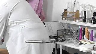 Mature gyno exam - perverted gyno doctor secretly records a gyno exam of another woman