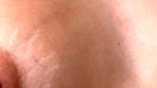 Beautiful Girl Masturbate Herself with Passion