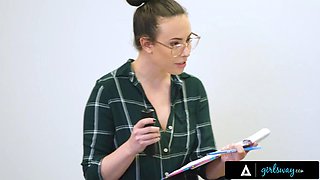 Horny Focus Group Participants Ditch Moderator for Scorching Lesbian Foursome