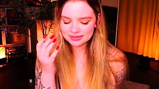 Bigass Jane - Cute Sneeze Attack