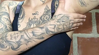 Armpit with Oil