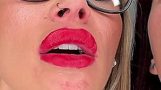 Lip Smelling with Belle Ohara