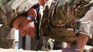 Kayley Gunner Commands Jizz in Military Machine Passion