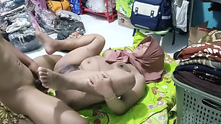 Wife Calls Cheating When Husband Is Not Home