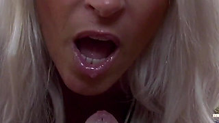 Sophie Logan - Chill-out Area Outdoor POV Handjob Poolside