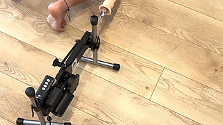Anal Machine: Petite Wife Tries New Fucking Machine With Her Ass