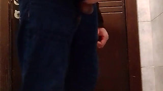 Indian Young Boy Masterbating in Her Bathroom H.j - Hemoshovel