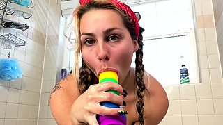 Sexy hottie Anetta Keys enjoys a solo toy masturbation