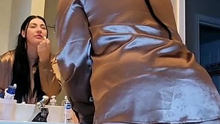 amateur vip ass masturbating on live webcam