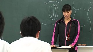 Petite asian college teen gf in dorm BAD SOUND