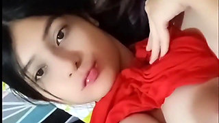 I Masturbate with a Fan From Italy