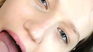Omg! This Girl Can't Stop Fucking