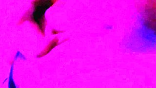 Amateur Close Up Squirting Masturbation