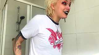 Custom) Scraping My Tongue for the Boy That Likes Me