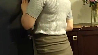 Risky Heat Surges as Married Ena Unleashes Her Bold, Overwhelming Curvy Presence -part.2