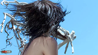 Jessica Blue: Young Spanish Babe Jessica Blue Sexy Photo Session on the Beach