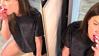 Deep blowjob in front of the mirror