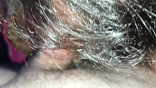GREEDY FULL OF HORNINESS IN HER MOUTH, DEVOURS THE COCK MERCILESSLY