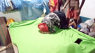 Hot desi Chut ki chudai with romantic padosi bhabhi