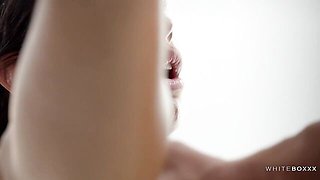 Cutie model with round ass Chloe Lamour impaled from behind