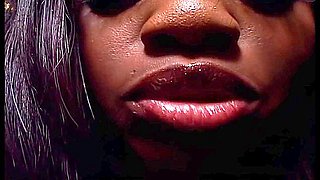 Jada Fire In Apple Bottoms 2