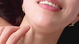 Tallgoddess 170cm Stylist Ignites Heat, Her Perfect Curves Drawing a Deep, Warm Finish