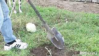 Watch flirtatious GF's sex