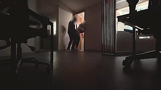 Two horny coworkers start a hot passionate sex in the office when their workshift is done
