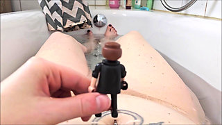 In the Tub with a Giantess