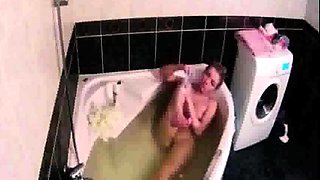 Peeking at stepdaughter Amy shaving in the bath