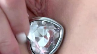 Close up solo beauty toying ass