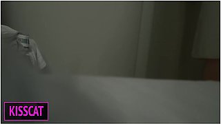 Kiss Cat - Step Mom Cant Resist Of Step Sons Big Cock In Share Bed Will She Notice When He Fuck Stepmommy?