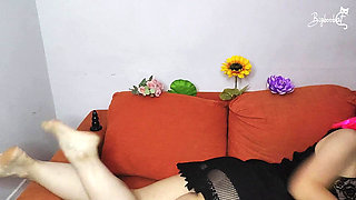 Watch my big natural tits jiggle! Pussy mask on, I'm making you wet