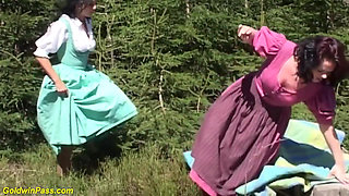 Extreme hot german outdoor fuck orgy at the snow