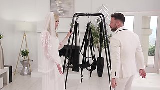 Bride and groom swap vows then positions in HD
