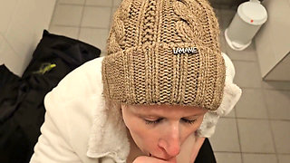 Nikolaus Quicky in a Public Toilet