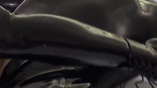 It's Time to Feed Sperm in a Latex Castsuite with a Latex Mask, the Slave Really Enjoyed It! 2 Angle