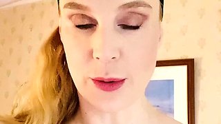 Mature blonde enjoys some hardcore masturbation action
