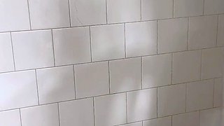 SMALL TIT BRUNETTE TATTOOED TEEN GIRLFRIEND CAUGHT IN SHOWER